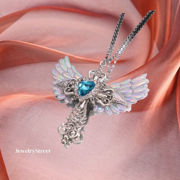 Y2K Goth Wing Angel necklace - Picture 1 of 2